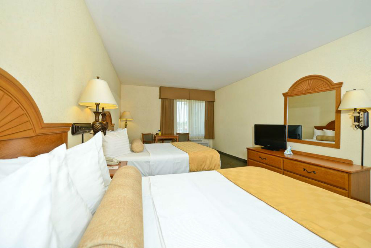 Best Western Of Long Beach Exterior foto